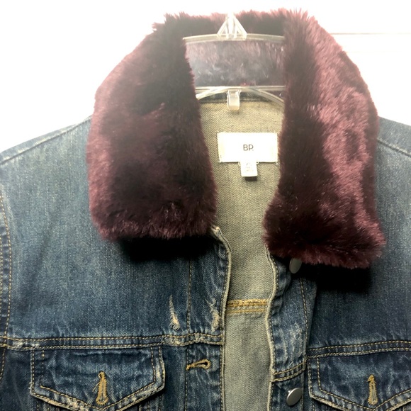 Jean Jacket - Picture 2 of 6